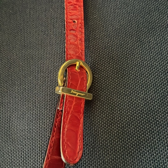 Salvatore Ferragamo Red-Croc Leather Crossbody Bag - Picture 3 of 8